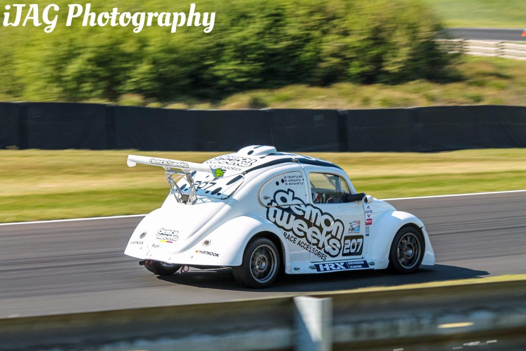 Fun Cup Endurance Beetles at Oulton Park